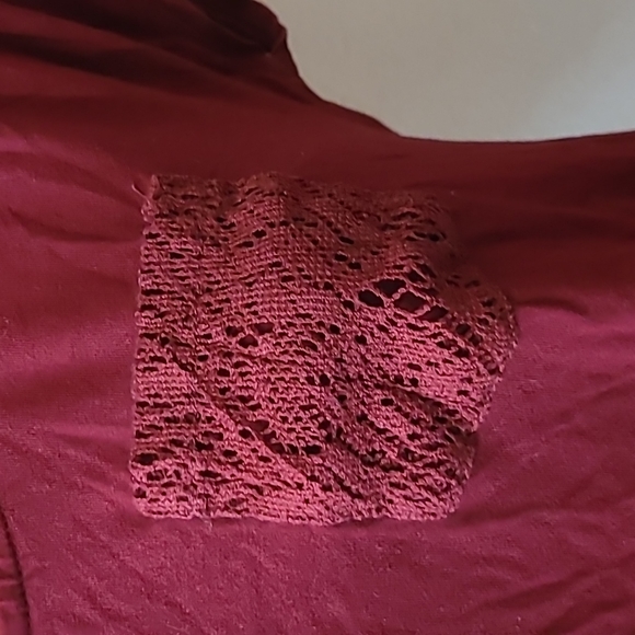 Rayon t-shirt size medium - Picture 2 of 5